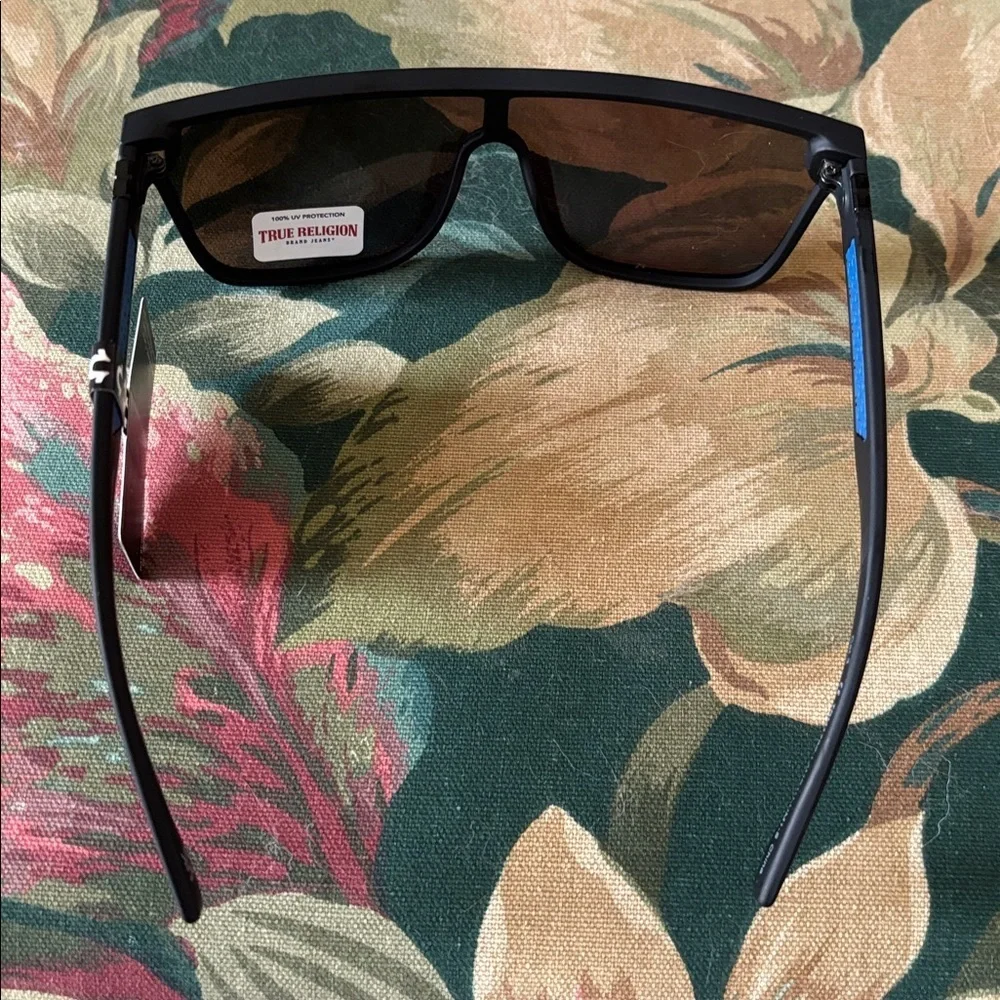 Brand New True Religion Mirrored Lens Black Frame Shield Aviator Sunglasses